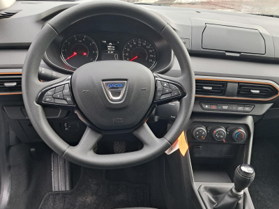 Dacia&nbsp;Stepway Essentiel TCe 90 - 22