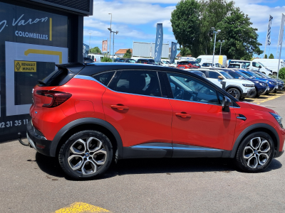 Renault Captur II Intens E-TECH Plug-in 160 cv